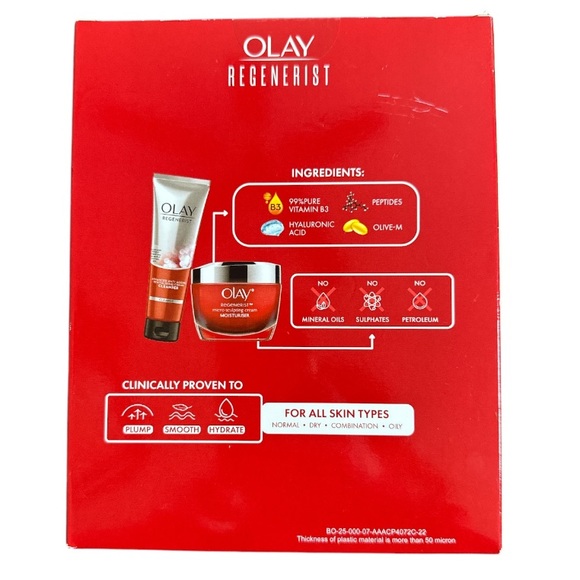 Olay Regenerist Microsculpting 2 Piece Set Cleanser and Cream - Picture 2 of 4
